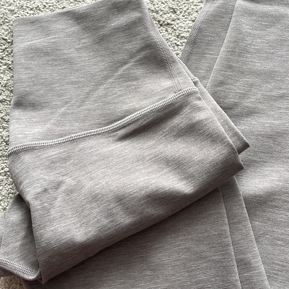 Lululemon Align Heathered Lunar Rock - Picture 11 of 11